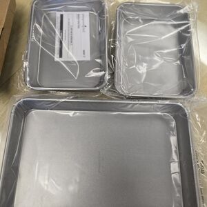 Pampered Chef - Set of Three Nonstick Sheet Pans - Matte Black